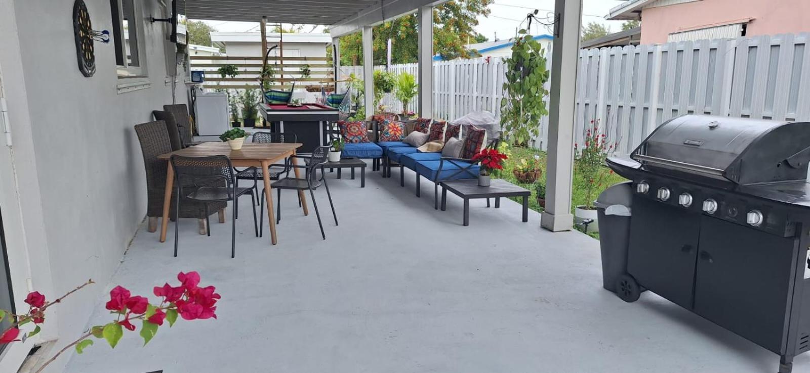 Holliday 3-Bedroom Duplex Parking Wifi Bbq Family Getaway Cutler Bay Exterior photo